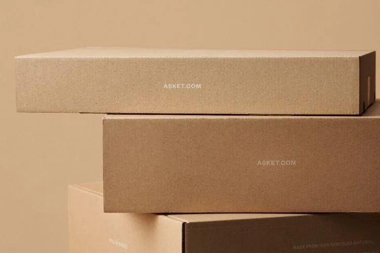 Shopping delivery courier London