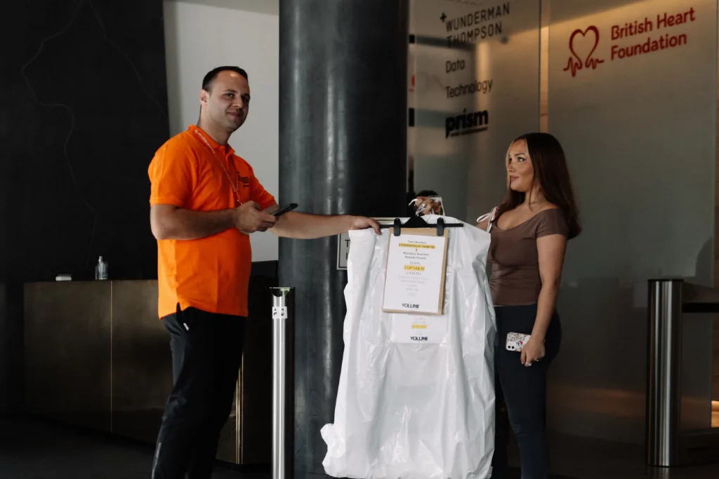 Selena Courier same-day delivery service for e-commerce businesses.
