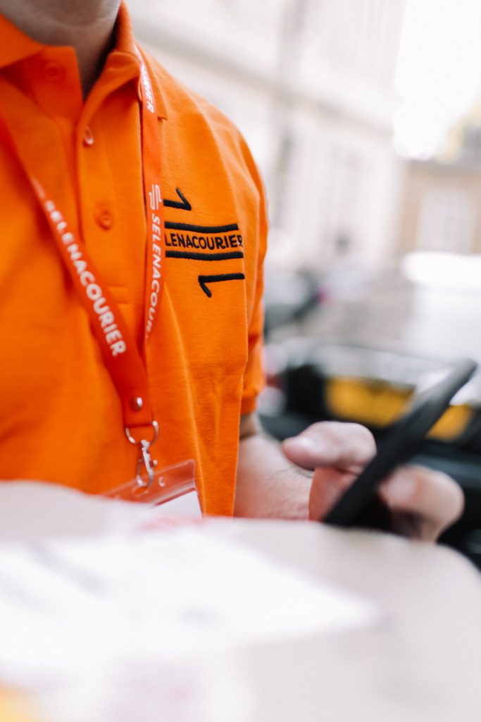 direct handling courier London delivery process